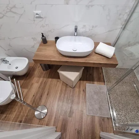 La Casa Di Vale Bari